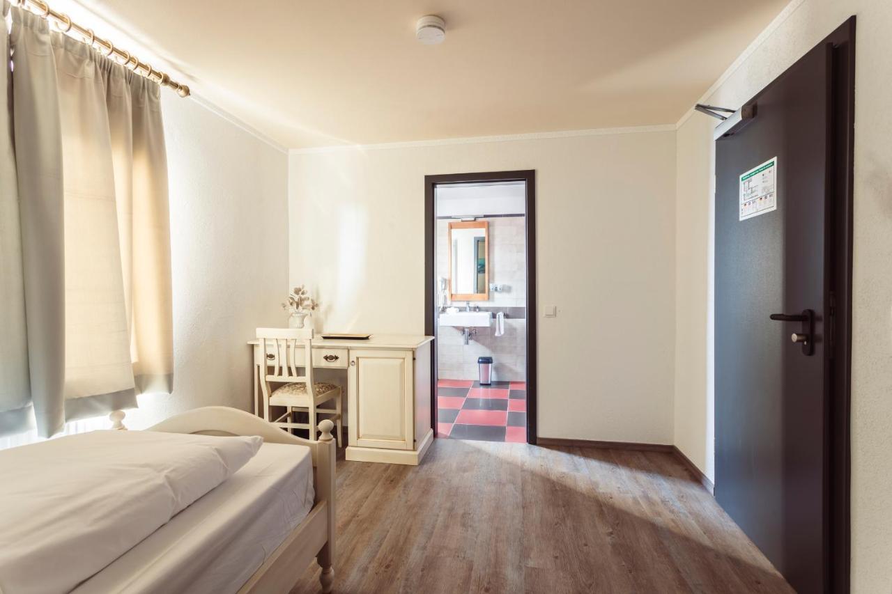 Hotel Roma Kehl Ngoại thất bức ảnh