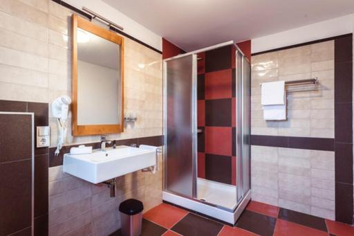 Hotel Roma Kehl Ngoại thất bức ảnh